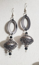 Load image into Gallery viewer, Silver Seduction