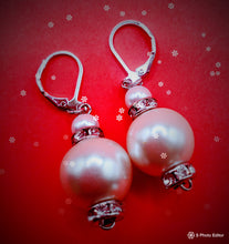 Load image into Gallery viewer, Pearls, Pearls, Pearls