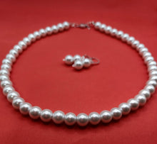 Load image into Gallery viewer, Precious Pearls
