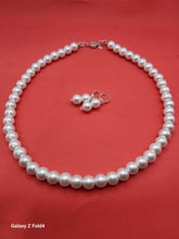 Load image into Gallery viewer, Precious Pearls
