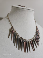 Load image into Gallery viewer, Pointed Confidence
