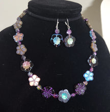 Load image into Gallery viewer, Royal Bouquet
