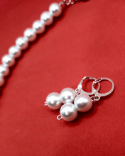Load image into Gallery viewer, Precious Pearls
