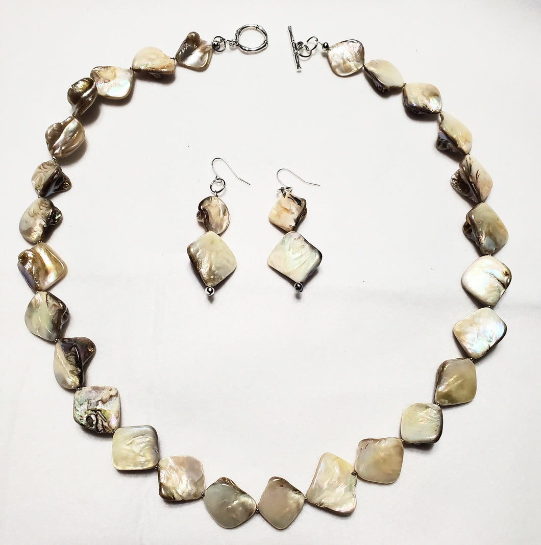 Shell Necklace and Earring Set