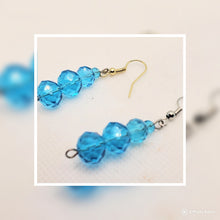 Load image into Gallery viewer, Simply Beautiful! Turquoise Faceted Glass Bead Necklace and Earring Set
