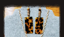 Load image into Gallery viewer, Leopard Print Pendant Necklace and Earring Set - Only One!
