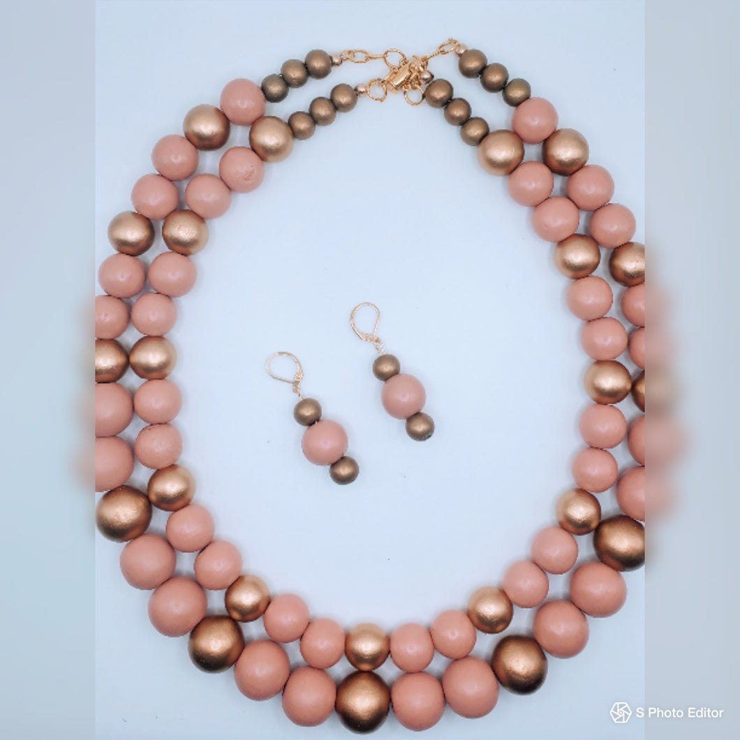 Mauve Majesty Necklace and Earring Set